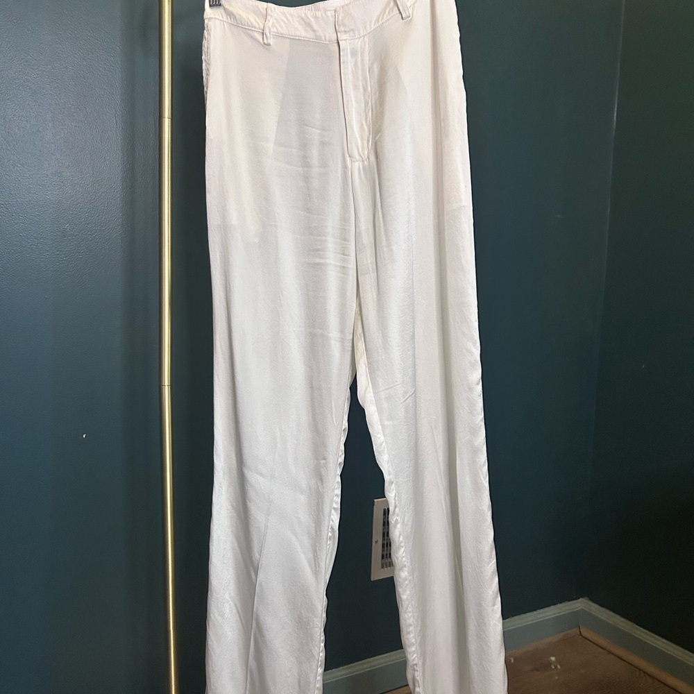 All Things Golden Women’s silk cream trouser’s - Picture 4 of 7